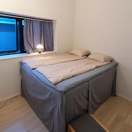 Lejlighed Cozy Modern Townhouse - 30 Minutes To Centre - Free Parking Bagsvard